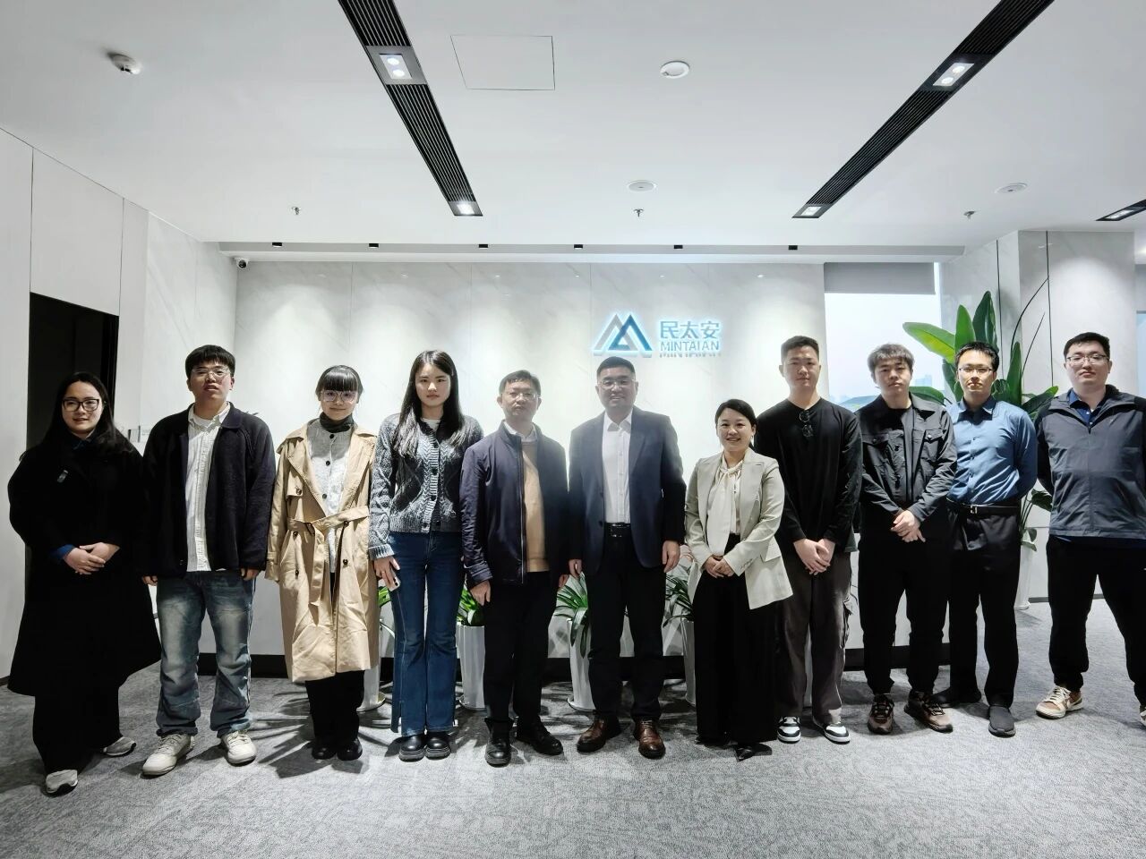 上海交通大学应急管理团队莅临民太安调研交流